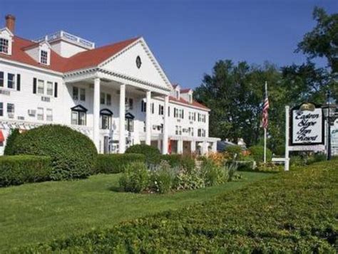 Eastern slope inn north conway - Enjoy a luxury and comfortable stay at the Eastern Slope Inn Resort, a historic hotel with indoor pool, spacious suites, and full kitchens. Located in the heart of North Conway …